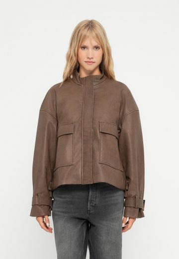 Байкерская куртка