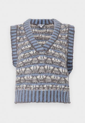 Пуловер без рукавов