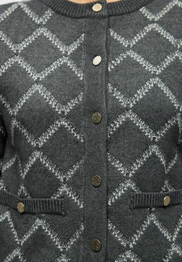 Жаккардовая вязаная кофта