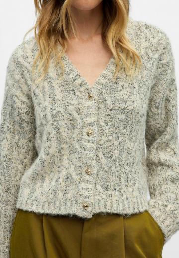 Жаккардовая вязаная кофта