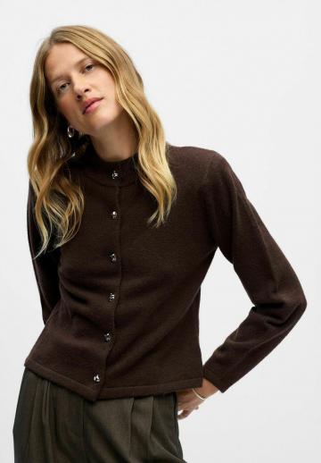 Вязаная кофта