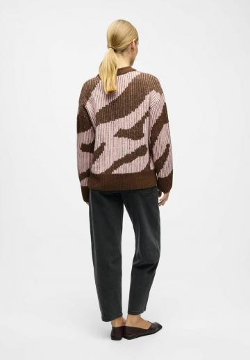 Длинный пуловер