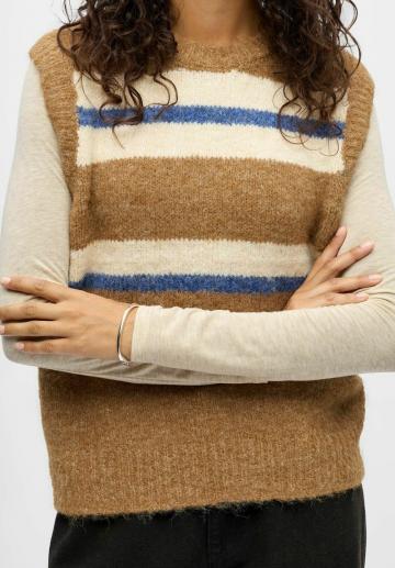 Пуловер без рукавов