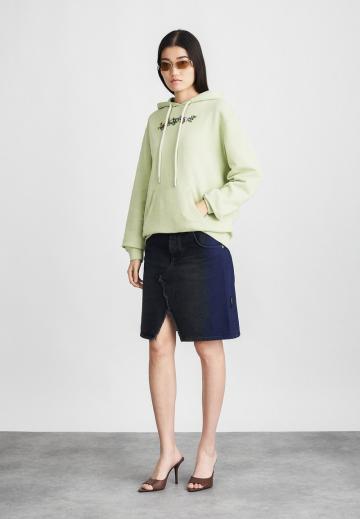 Пуловер с капюшоном