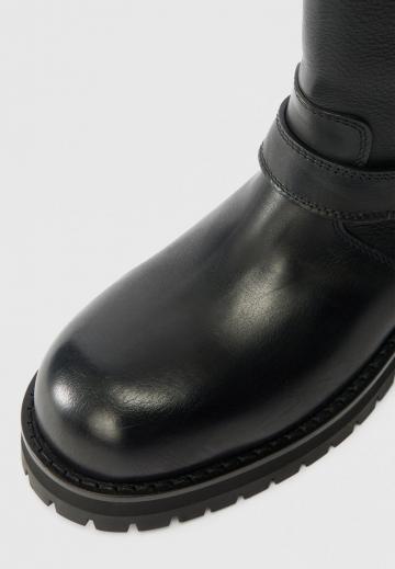 Ковбойские сапоги