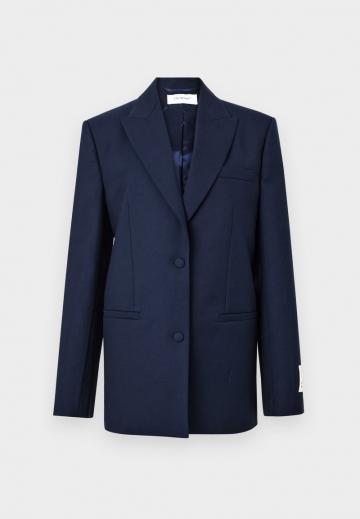 Длинный блейзер