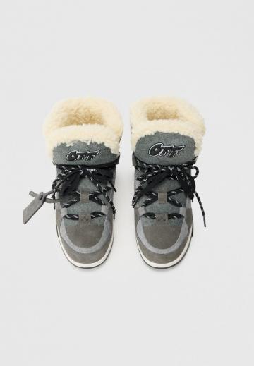 Зимние ботинки