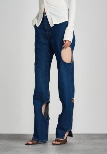 Прямые джинсы