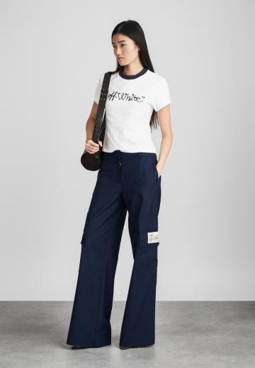 Брюки с накладными карманами