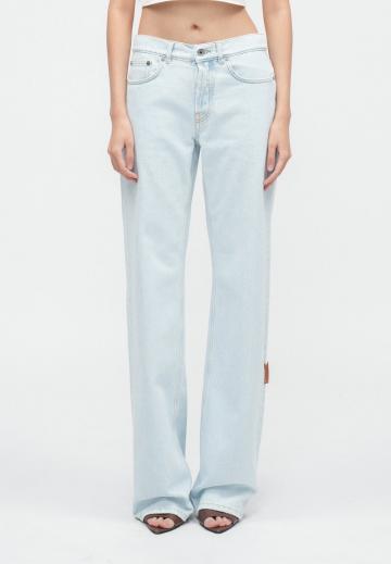 Прямые джинсы