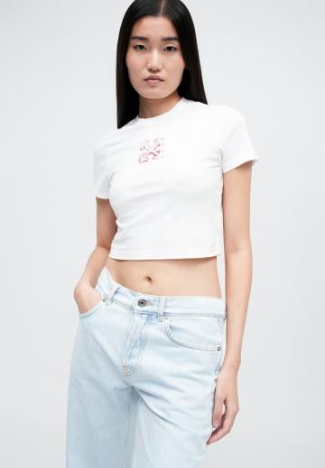 Прямые джинсы