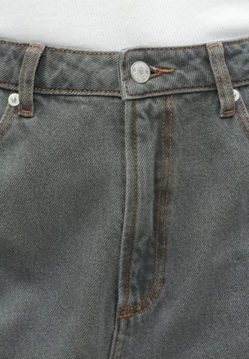 Джинсы бойфренда