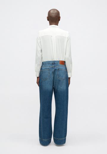 Джинсы бойфренда