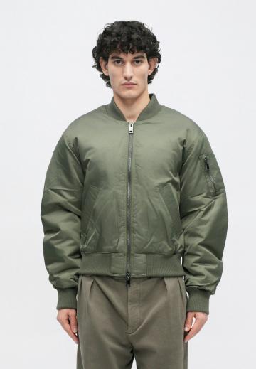Куртка бомбер