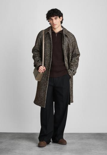 Шерстяное пальто