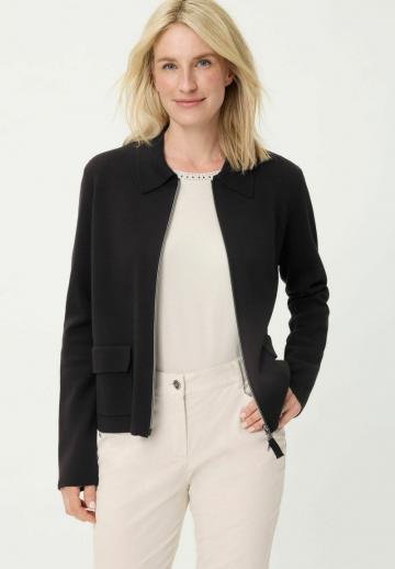 Вязаная кофта