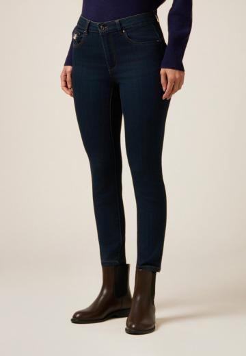 Короткие джинсы