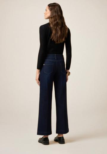 Клешеные джинсы