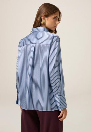 Атласная блузка