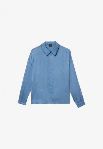 Атласная блузка