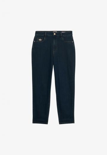 Короткие джинсы