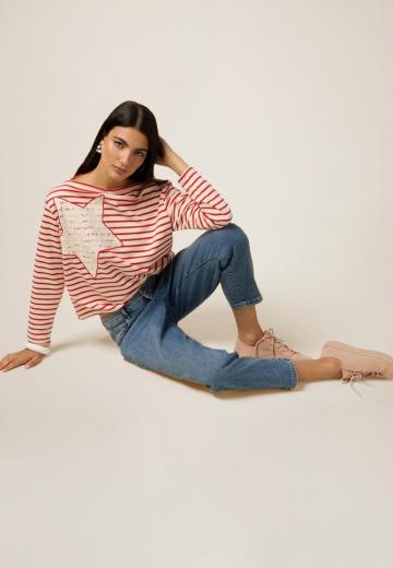 Короткие джинсы