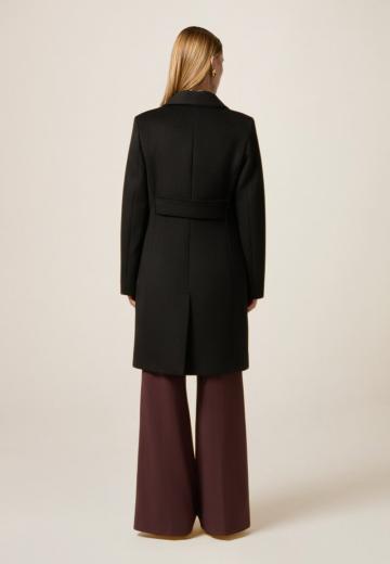 Короткое пальто