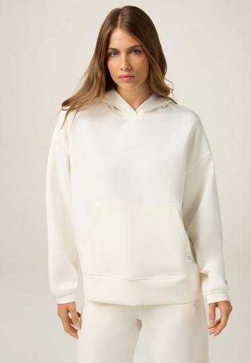 Пуловер с капюшоном