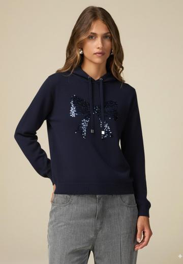 Пуловер с капюшоном