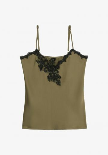 Топ на бретельках