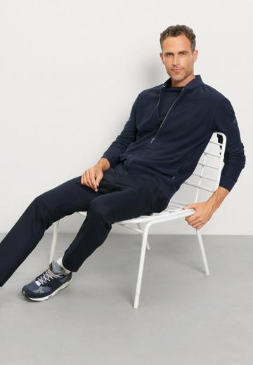 Куртка бомбер