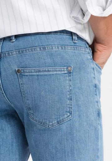 Узкие джинсы