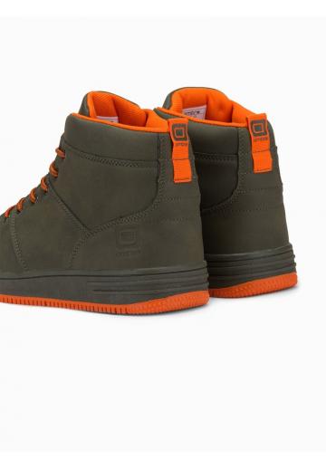 Ботинки на шнуровке