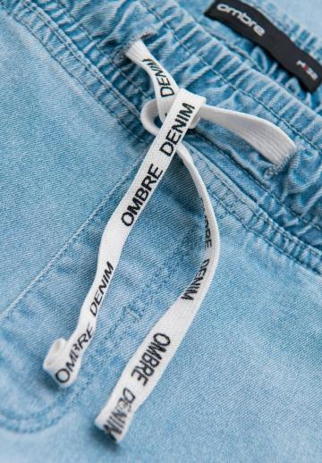 Узкие джинсы