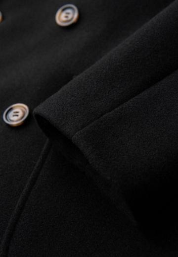 Короткое пальто