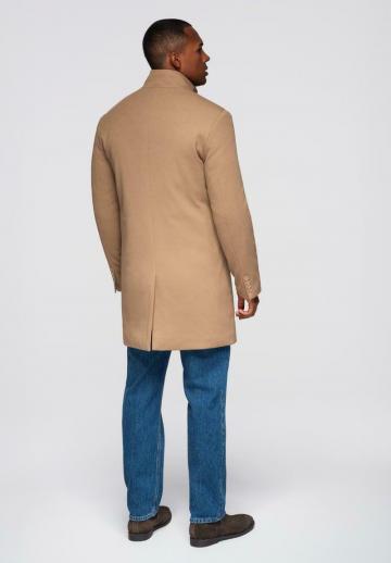 Короткое пальто