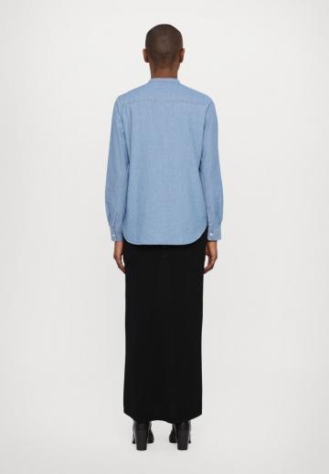 Джинсовая блузка