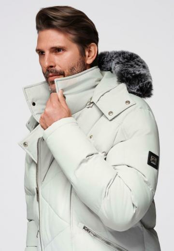 Зимняя куртка