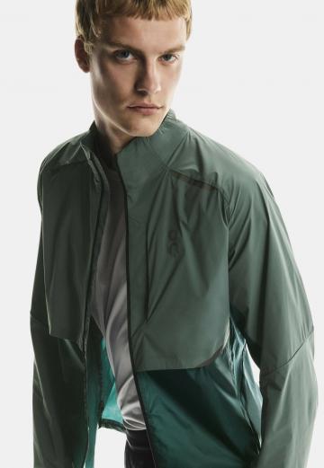 Спортивная куртка