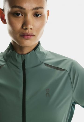 Спортивная куртка