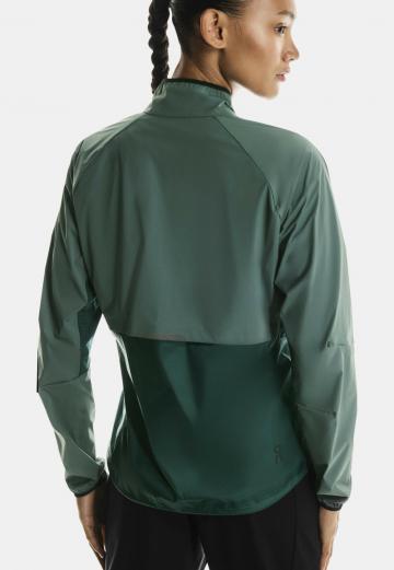 Спортивная куртка