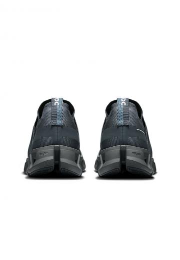 Беговые кроссовки