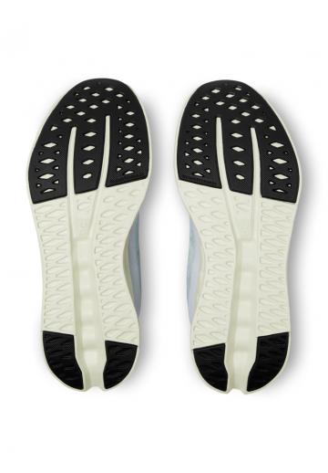 Беговые кроссовки