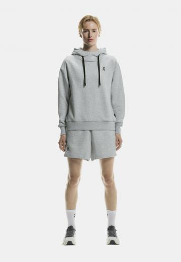 Пуловер с капюшоном