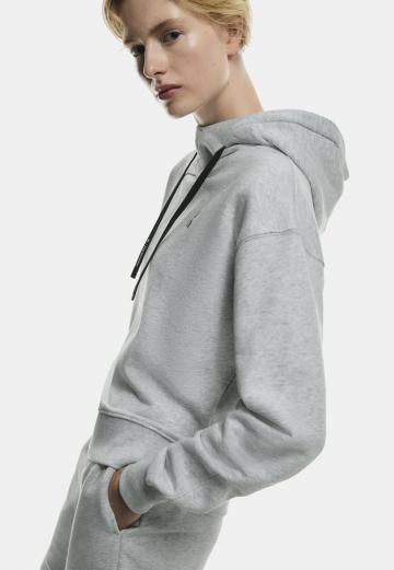 Пуловер с капюшоном