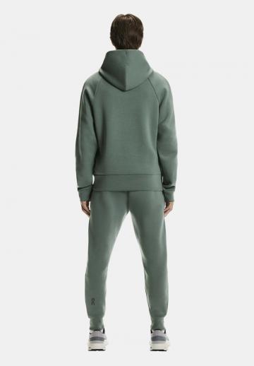 Спортивная кофта