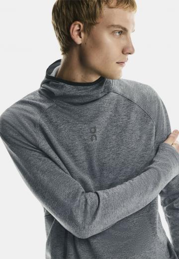 Спортивная кофта