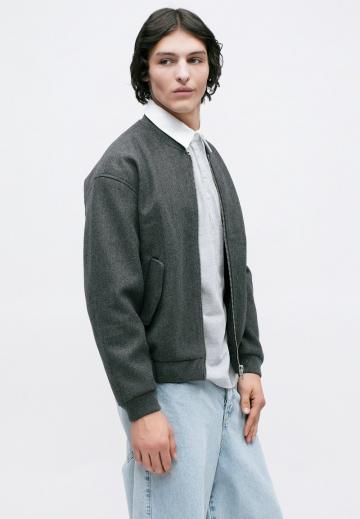 Куртка бомбер