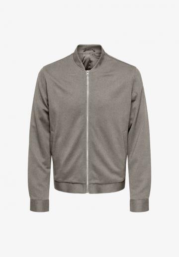 Куртка бомбер