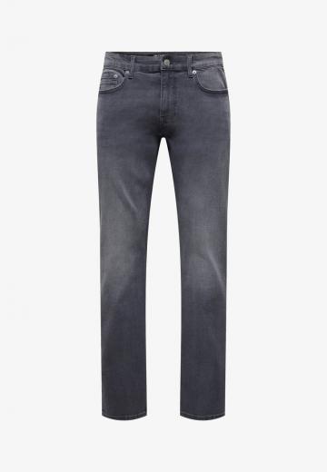 Узкие джинсы